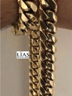 New 18k yellow gold filled Cuban link chain and bracelet set
